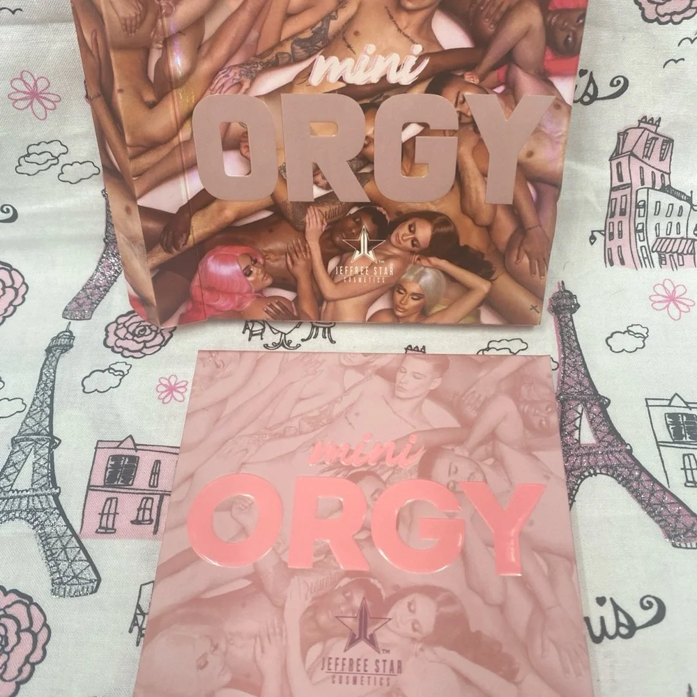 Jeffree Star‎ Mini Orgy Eyeshadow Artistry Palette 9 Pigmented Shimmer Shades